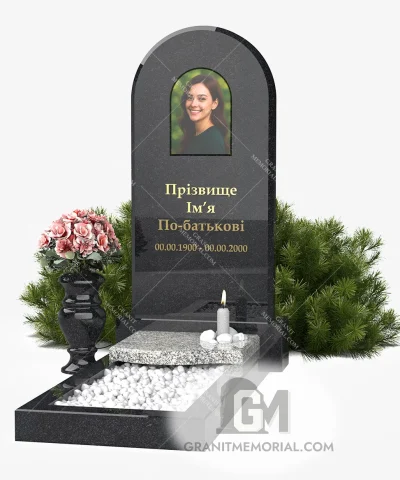 памятник с фотостеклом и цветами