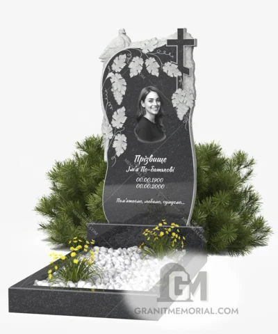 Памятник с голубем и виноградным орнаментом